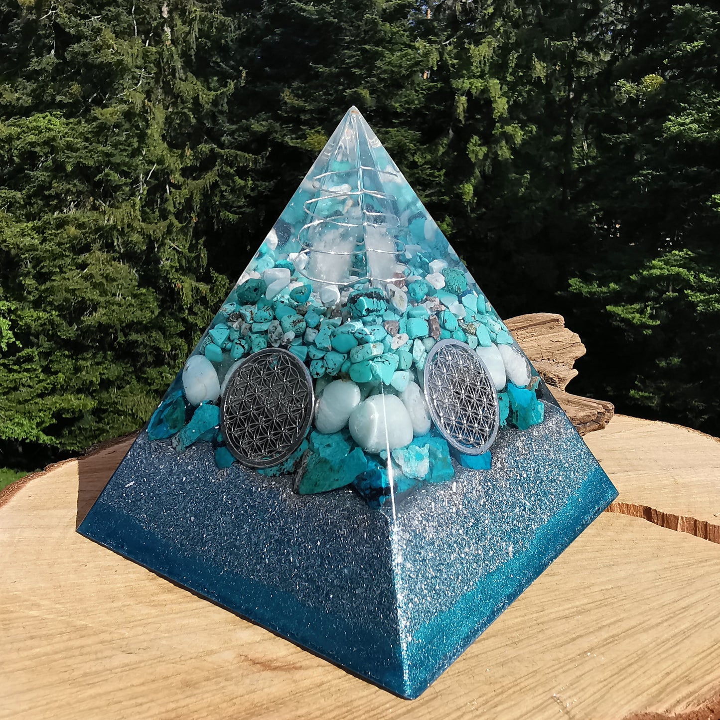 Orgone Pyramide EMOTIONALE HEILUNG 15cm