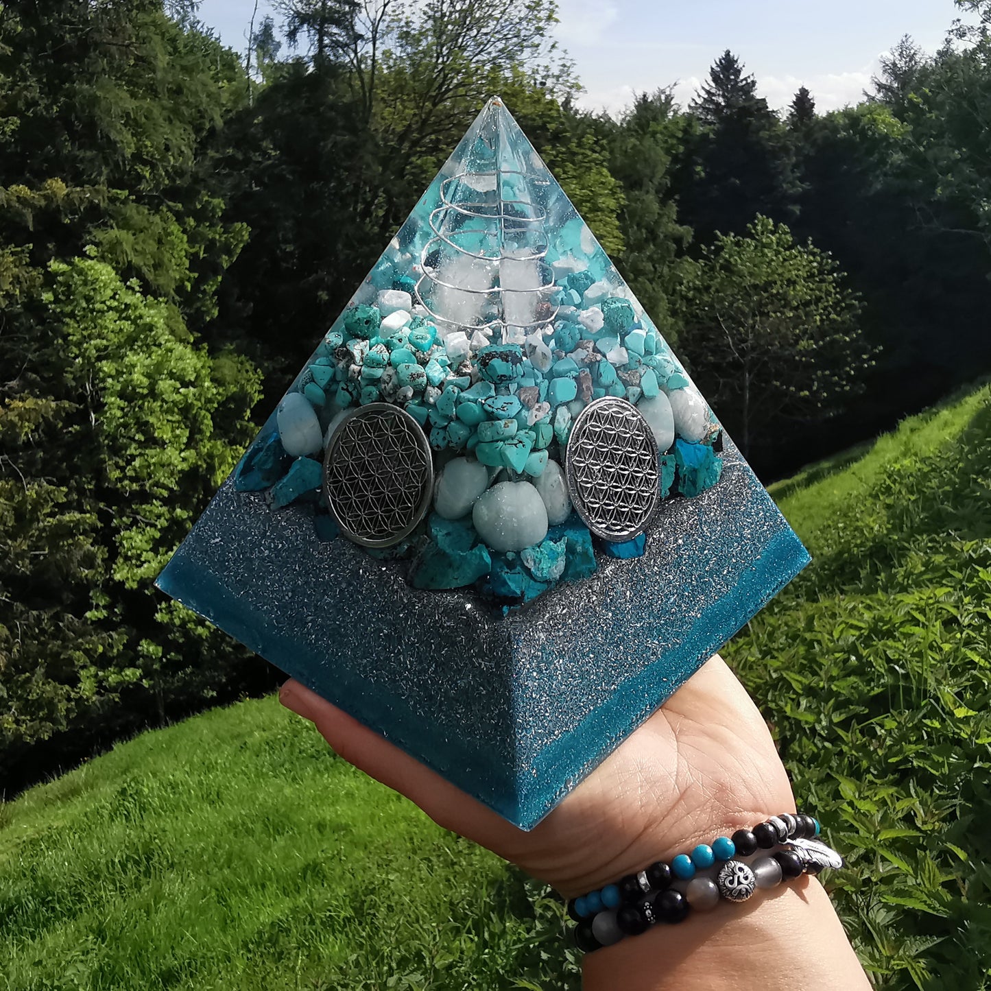Orgone Pyramide EMOTIONALE HEILUNG 15cm