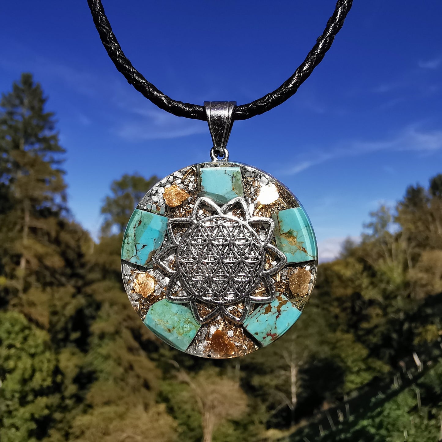 Grosser Orgone Anhänger AUSGEGLICHENHEIT mit CHRYSOKOLL Lebensblume silber