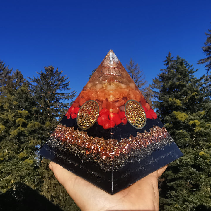 Orgone Pyramide HOFFNUNG & KRAFT Citrin, Orangen-& Feuercalcit, Karneol, Rote Koralle →14.5cm ↑14.5cm