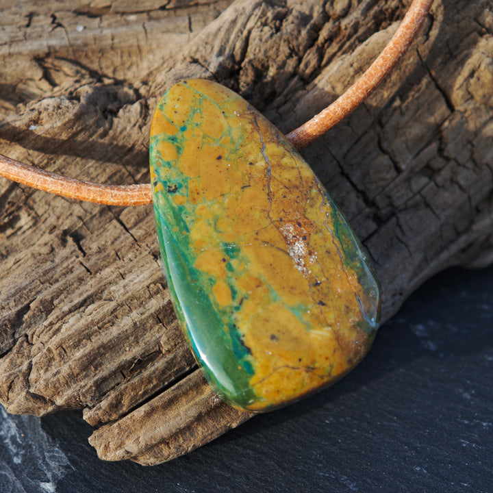 Atacama Opal Trommelstein gebohrt (9)