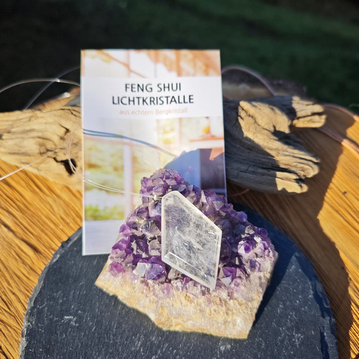 Lichtkristall Drachenträne (facettierter Bergkristall) 45mm fürs Fenster