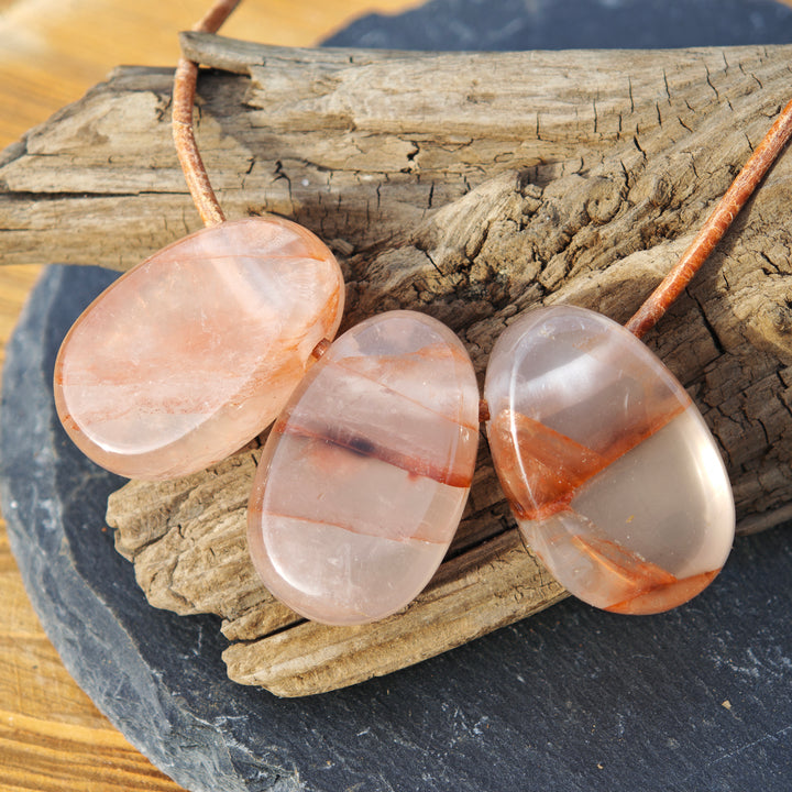 Red Healer Hämatitquarz (Lichtkraft - Meisterheiler) Anhänger Trommelstein gebohrt 3 Stück zur Auswahl