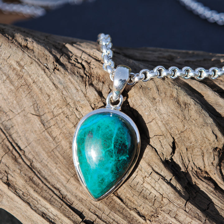 Chrysokoll (Ausgeglichenheit) Tropfen gefasst in Silber 925