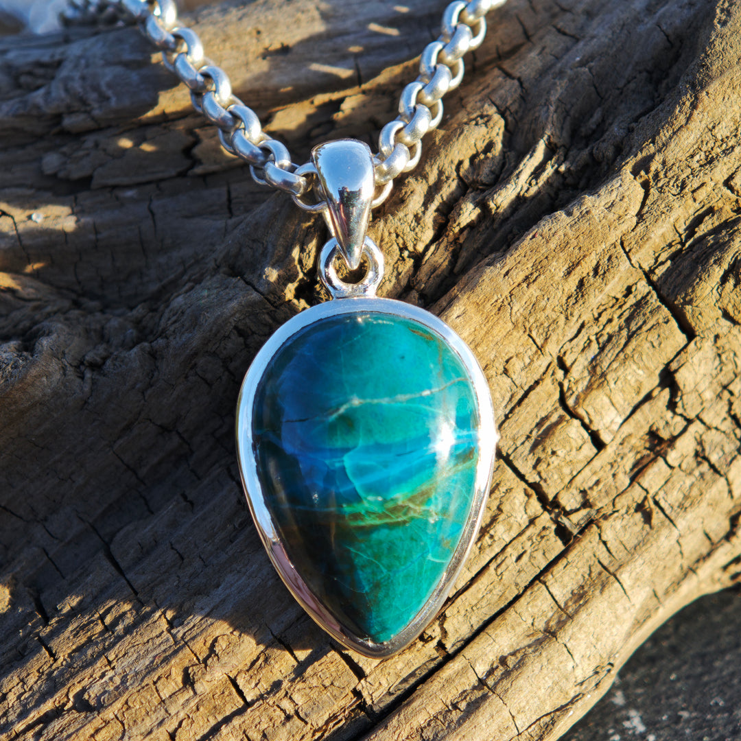 Chrysokoll (Ausgeglichenheit) Tropfen gefasst in Silber 925