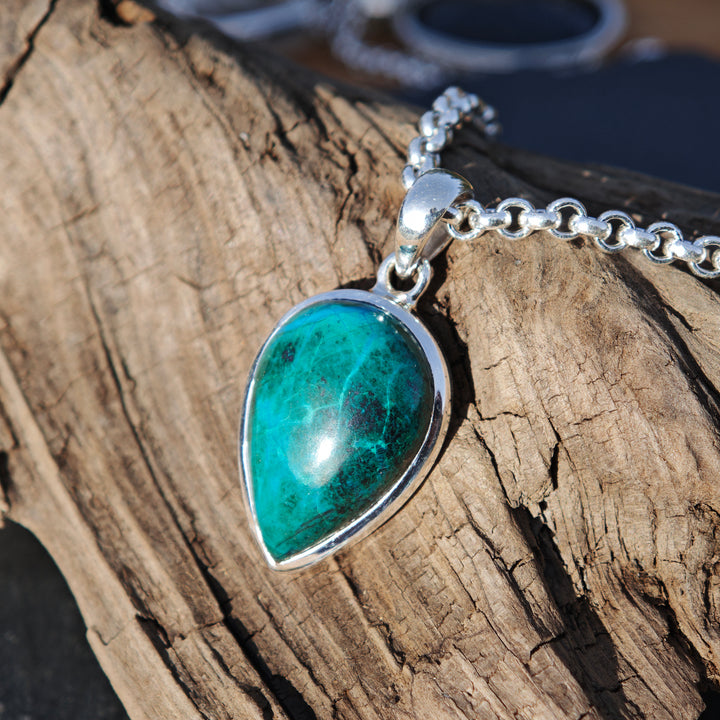 Chrysokoll (Ausgeglichenheit) Tropfen gefasst in Silber 925