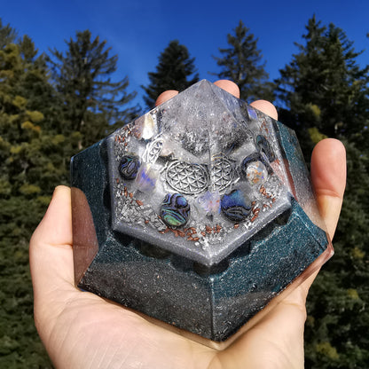 Orgone Hexagonal Pyramid REFLECTION & TRUTH