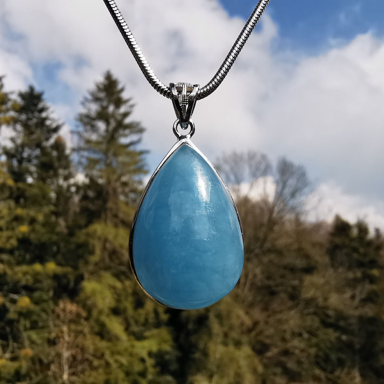 Aquamarine pendant drop with S925 pendant loop