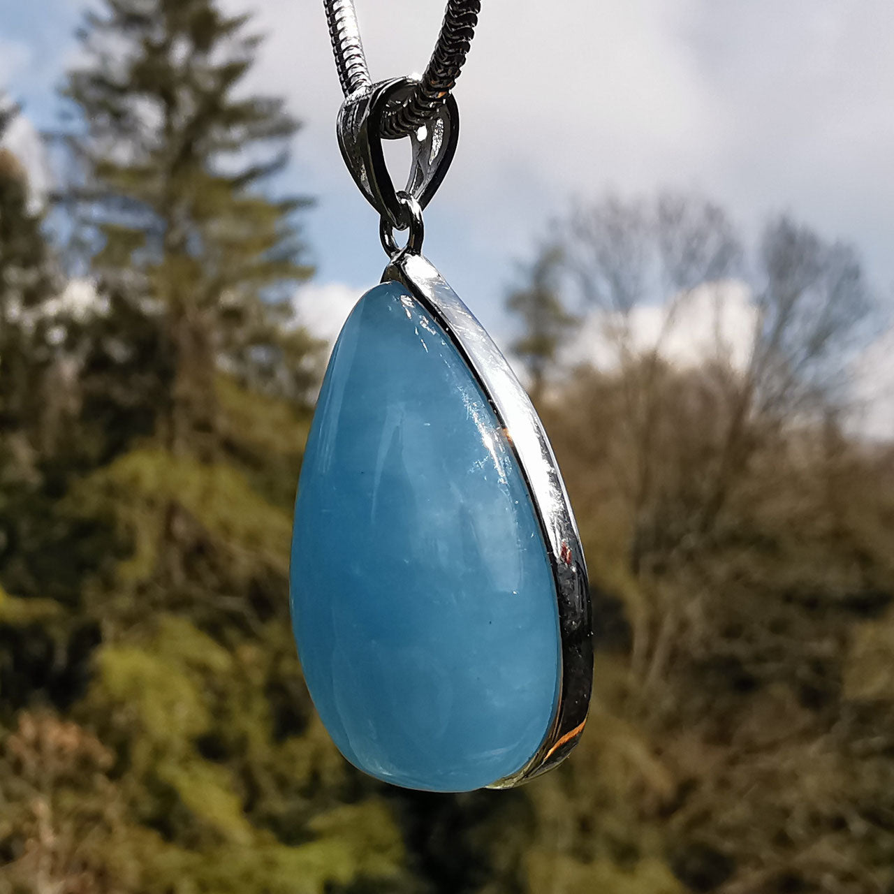 Aquamarine pendant drop with S925 pendant loop